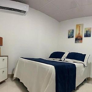 Camera con letto queen size